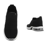 Women's sportswear by Tip to Top